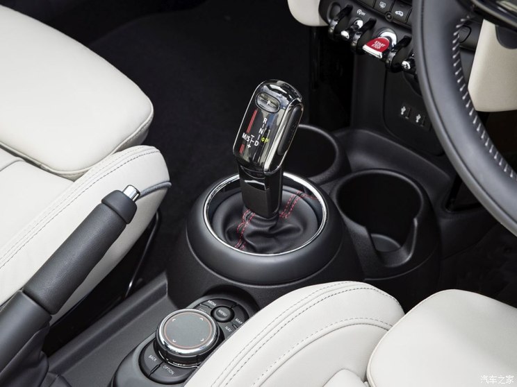 限300辆 MINI CABRIO 25周年特别版