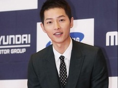 宋仲基低调行善 救助白血病儿童患者