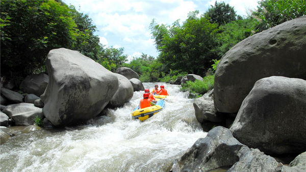  Anyang Linzhou Taihang Grand Canyon: Play rafting and put "Zong" in the afternoon - "Summer"