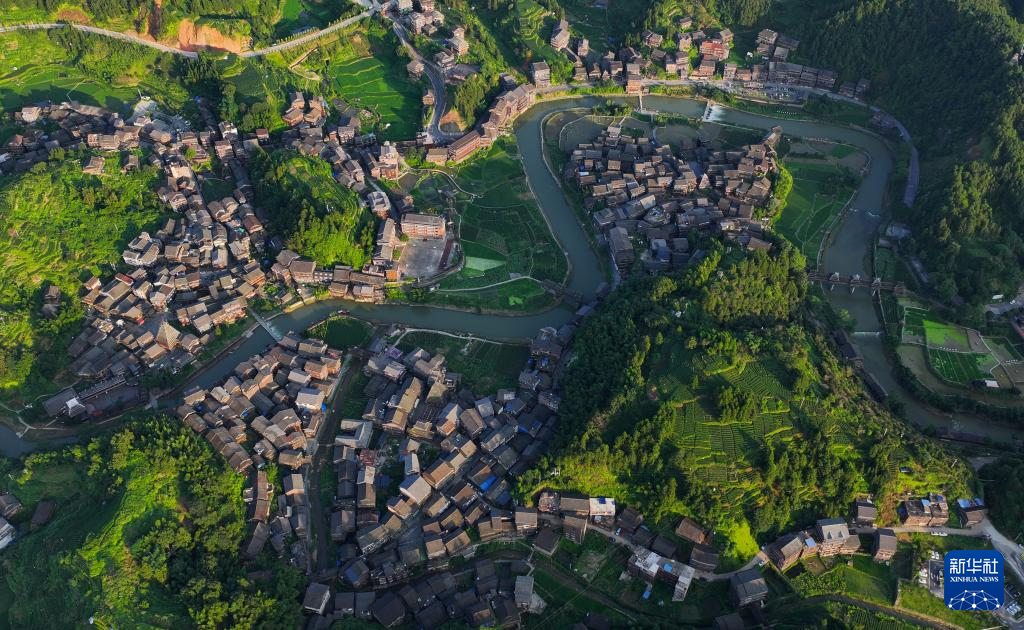 文化中國行丨平岩村:侗寨笙歌奏唱富村強音