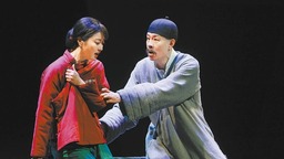 北京人芸、開院72周年を迎え12時間演劇体験で青春人芸を披露