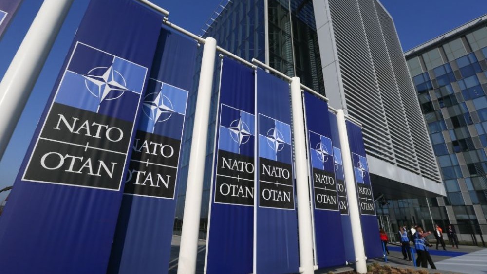  On March 24, 2022, NATO staff were busy at NATO headquarters in Brussels, Belgium. (Photographed by Zheng Huansong, a reporter from Xinhua News Agency)