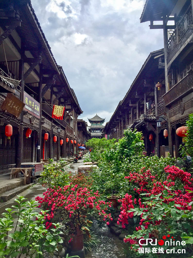 震后重建再现生机 青溪古城尽显历史风貌