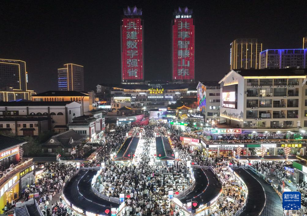 山东：暑期旅游升温_fororder_3