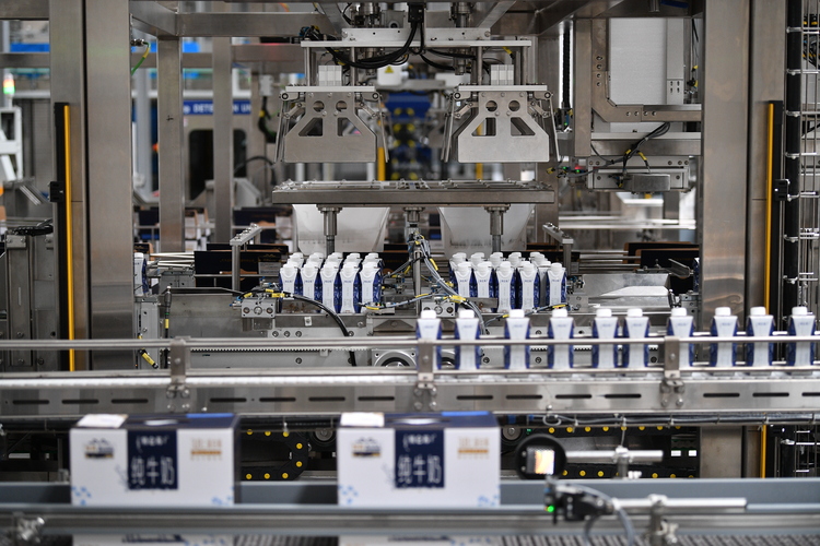 蒙牛寧夏數智化工廠引領乳業高品質發展 塑造乳業新標杆 蒙牛寧夏數智化工廠引領乳業高品質發展 塑造乳業新標杆_fororder_f001bdeb0040c8f92037d7b9f4268b4