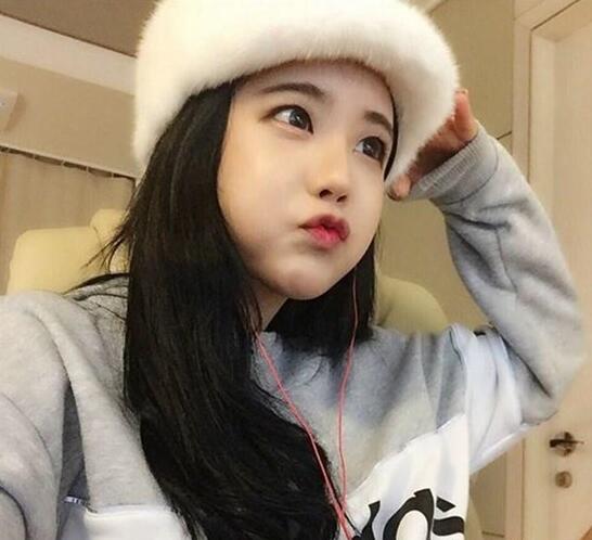 韩国90后美女主播长相甜美 皮肤吹弹可破(图)