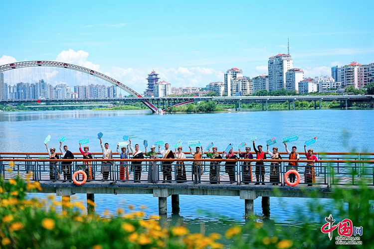 （转载）阿坝黑水邀请全国游客感受20℃的夏天