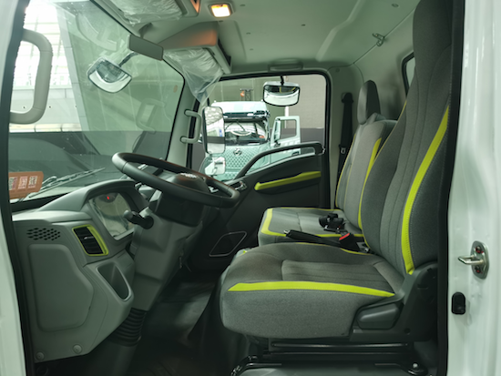 高效续航长 轻量盈利 乘龙L2V电动轻卡开启赚钱新城配_fororder_image006