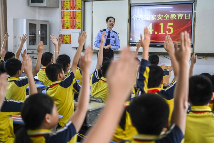 党的二十届三中全会《决定》诞生记