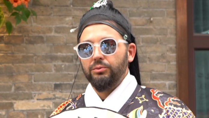 古韵汉风 潮音绕梁 克罗地亚网红博主化身NPC“大秀特秀”