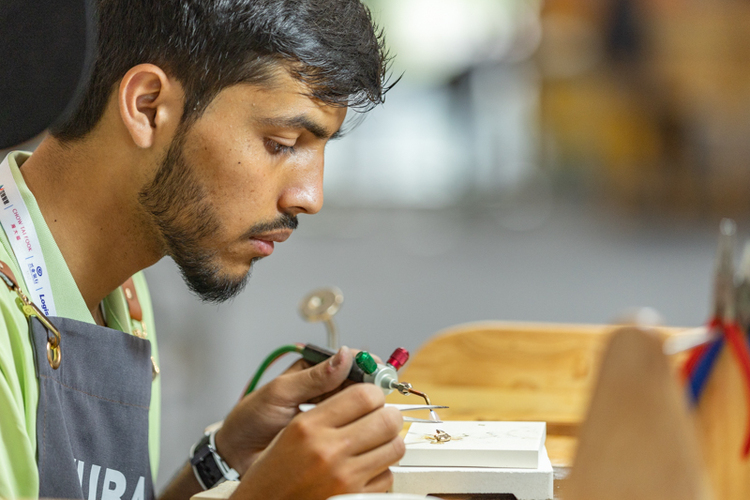 第二屆“一帶一路”國際技能大賽在渝開幕