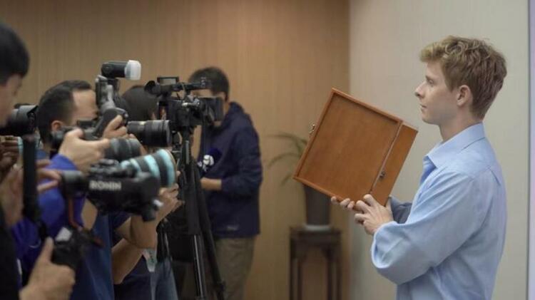 Reconnect（林查理家族的中国时间）