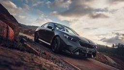 宝马现役加速最快量产车 全新BMW M5高性能轿车全球首发