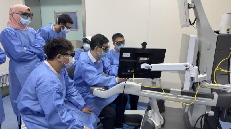 The First International Robotic-Assisted Laparoscopy Technology Training Seminar Successfully Held in Xi'an_fororder_3