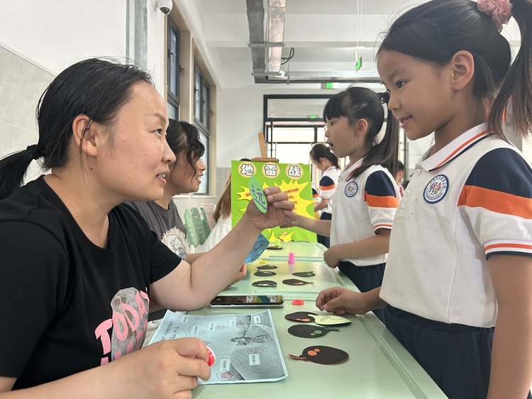 石家莊市長安區開展低年級“樂考”闖關活動_fororder_微信圖片_20240628102755