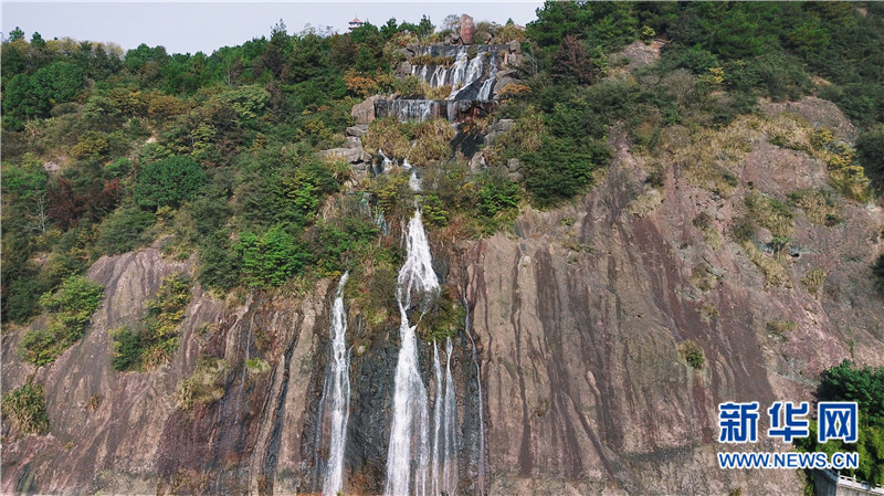 航拍湖北大冶雷山風景區 雷峰塔下感受億年火山奇觀