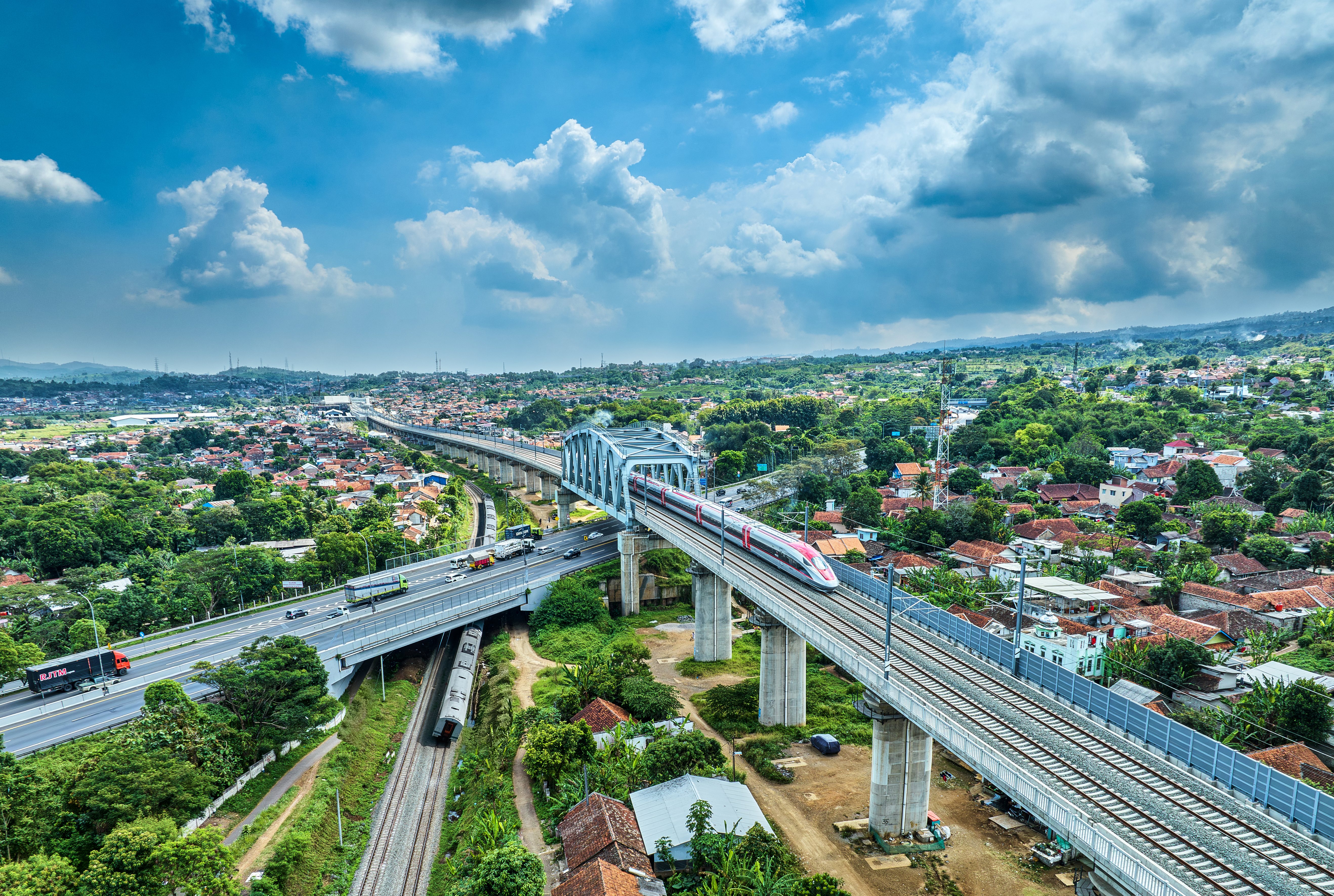 雅萬高鐵德卡魯爾動車所_fororder_664f57eae4b097a2b206fbb2