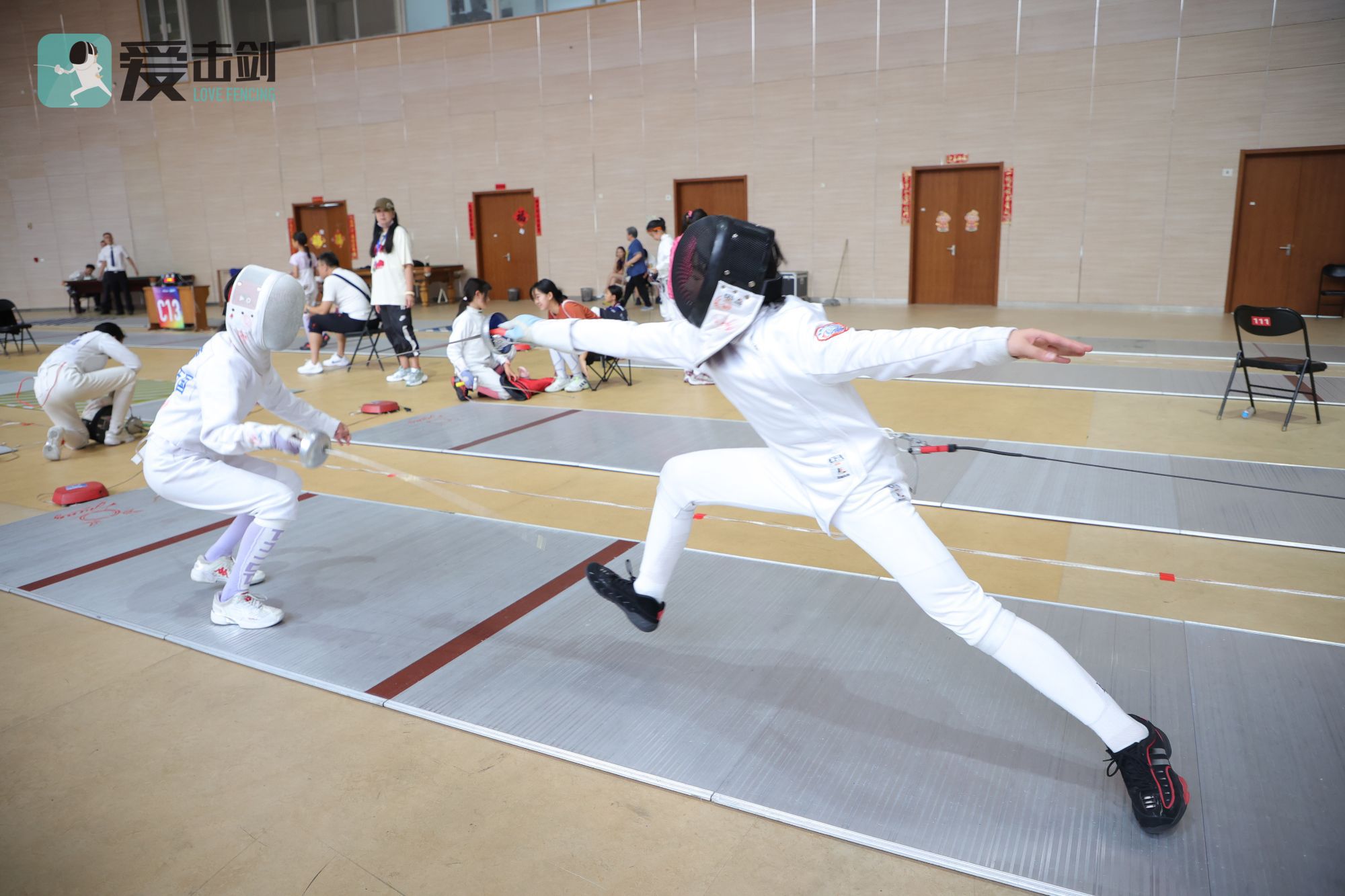 2024年老山击剑公开赛首日精彩瞬间_fororder_download (4)
