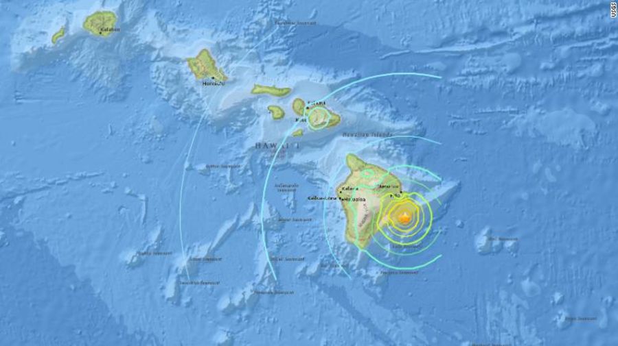 根据美国地质调查局的记录，此次震撼大岛的6.9级地震是1975年以来袭击夏威夷的最强烈地震。_fororder_ee67a1a4-4d96-45d7-a8cf-f0dcfbe2869f