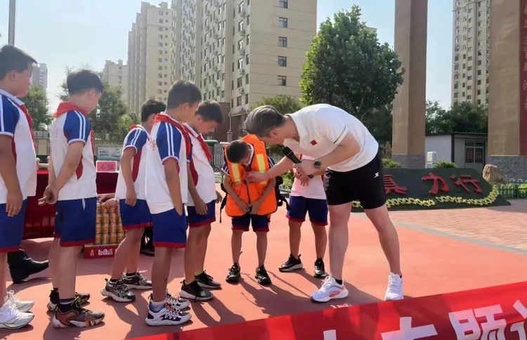 河北泊頭：防溺水宣傳進校園 築牢暑期安全防線