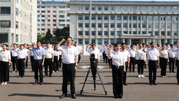 延吉市举行“与党同心 与梦同行”主题活动