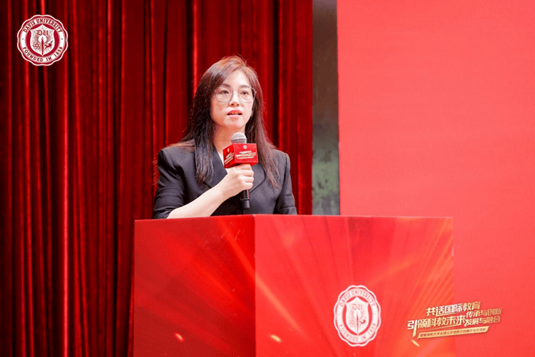 戴维斯大学全球人才培养计划：引领国际教育新潮流，树立人才培养风向标