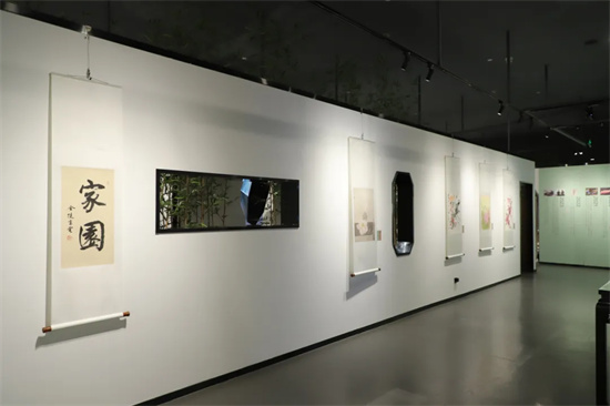 “家园”—翟优&樊蕾伉俪花鸟画作品展暨文创产品首发仪式成功举行_fororder_640 (1)