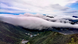 濟南：跑馬嶺生態休閒度假區涌現雲海景觀