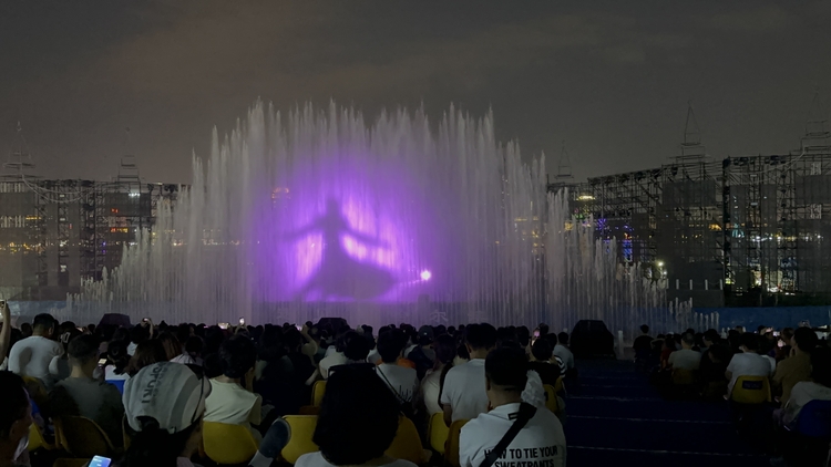 夜“尔滨”引燃新“夜”态活力