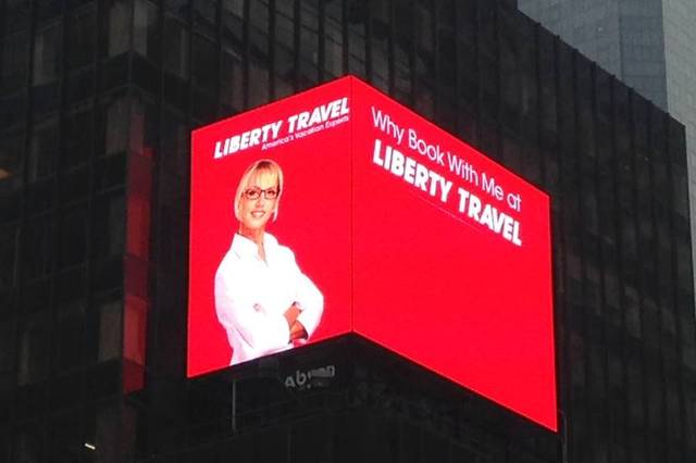 艾比森强势登陆美国纳斯达克“世界第一屏”,这仅仅只是开始! 艾比森强势登陆美国纳斯达克“世界第一屏”,这仅仅只是开始!