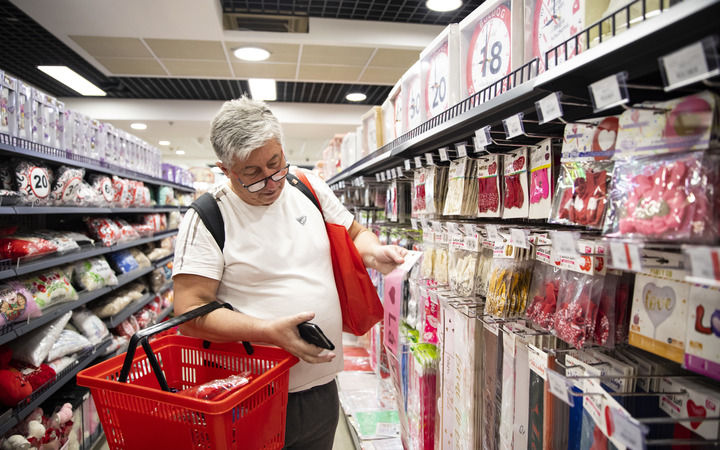 奋楫扬帆勇向前——世界眼中的新时代中国改革开放