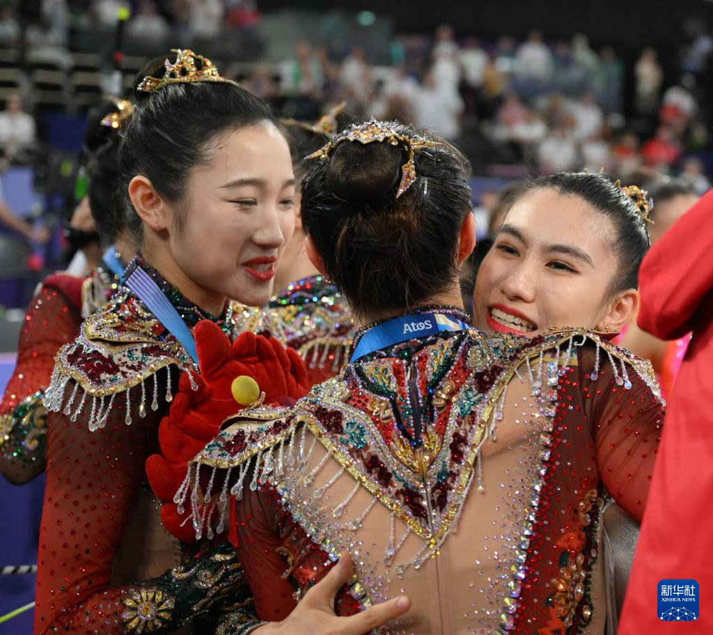 巴黎奥运会丨艺术体操——集体全能：中国队夺冠