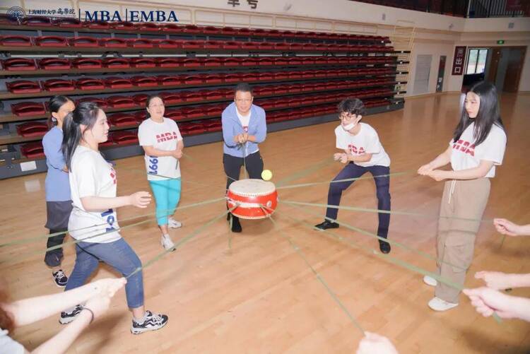 上海财经大学商学院2024级MBA/EMBA新生拓展活动成功举办！