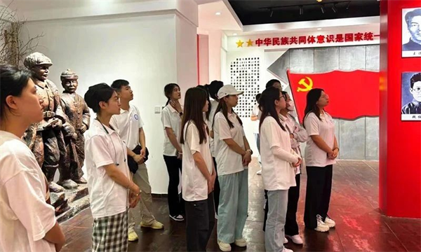 多校聯合走進吉林安圖 開展暑期社會實踐活動_fororder_圖片2