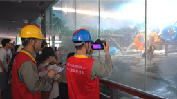 国网武汉供电公司：鄂电红马甲特巡保障武汉动物园的“毛孩子”清凉度夏