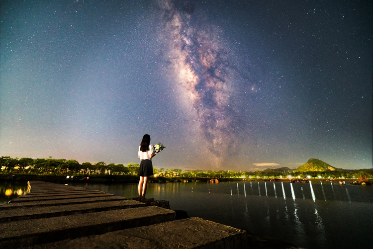 广西崇左：星空花海 浪漫无限_fororder_图片7