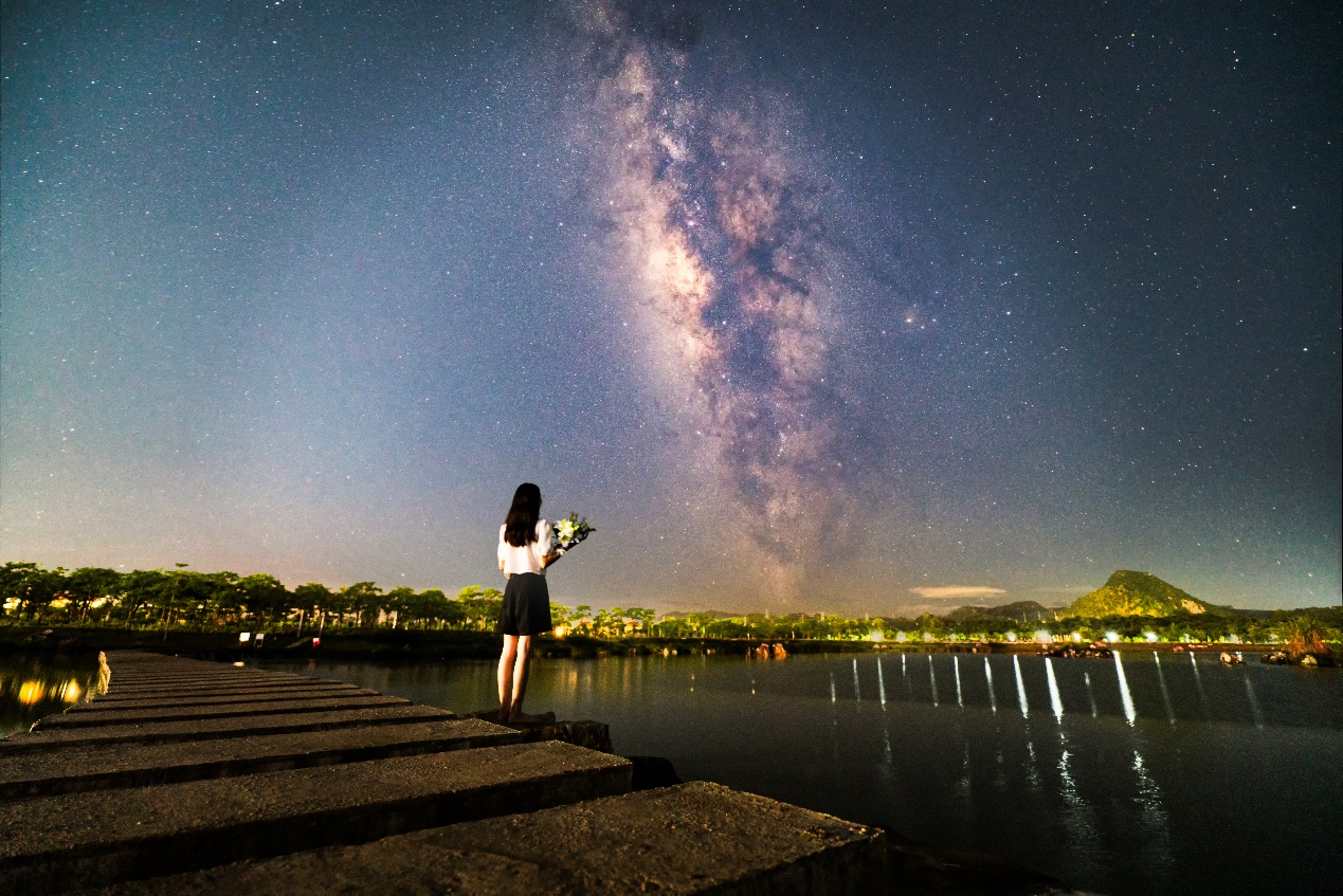 广西崇左：星空花海 浪漫无限_fororder_图片7