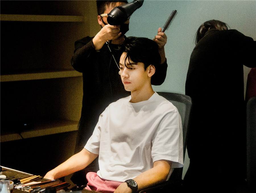 图片默认标题_fororder_ͼ�����Ȼ�ױ