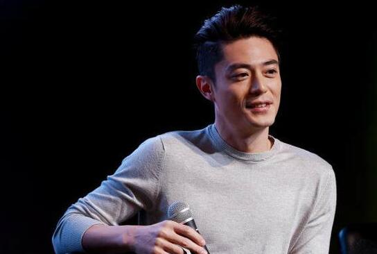 有颜任性!霍建华自曝素颜拍戏:从不在意美貌