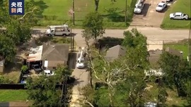飓风“贝丽尔”袭击美国得克萨斯州 近300万用户断电