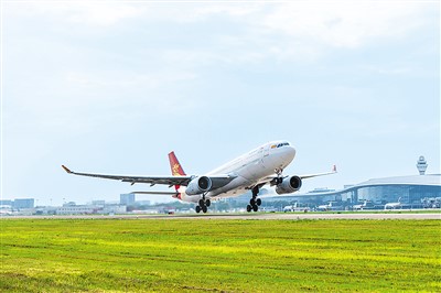 全球航空客运市场稳定增长（环球热点）
