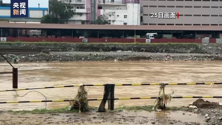 台风“格美”侵袭菲律宾引发多地洪灾 已致21人死亡