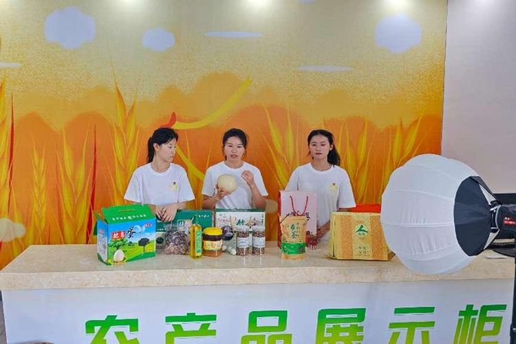 江西機電職業技術學院:在基層沃野逐光追夢_fororder_圖片16