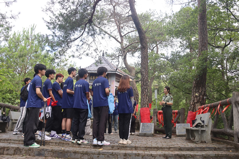 东华理工大学：“十七棵松”下一堂特殊意义的党课_fororder_图片12