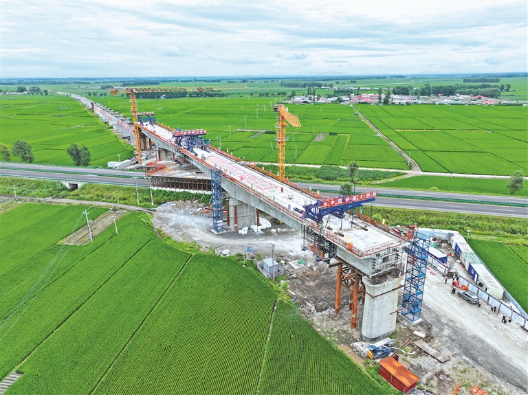 黑龙江：我国最北在建高铁桥梁建设正式进入新阶段