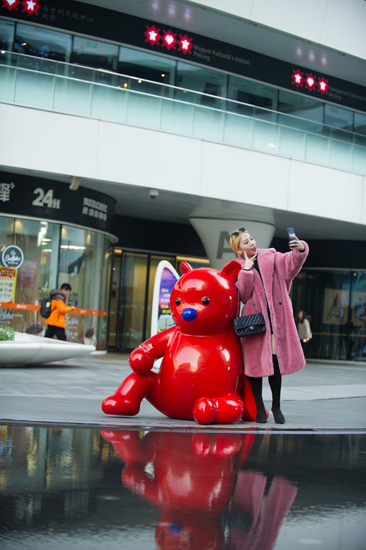 有一群小熊，从望京SOHO流浪到了银河SOHO