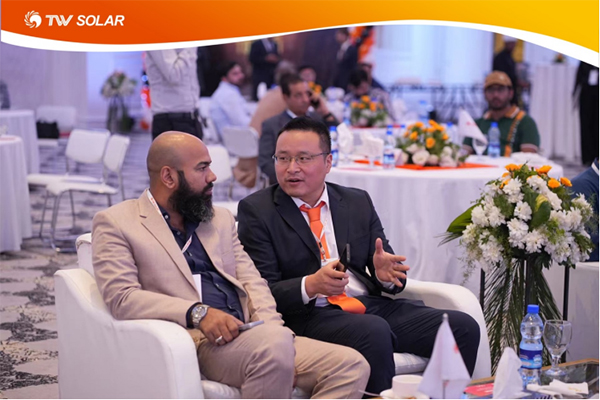 （同发英文）通威TNC-G12/G12R光伏组件首度亮相巴基斯坦_fororder_未标题-2