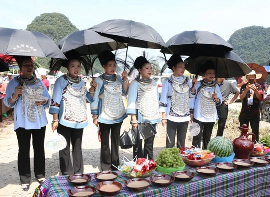 贵州荔波欢庆卯节 感受少数民族独特文化魅力_fororder_微信图片_20240729163911