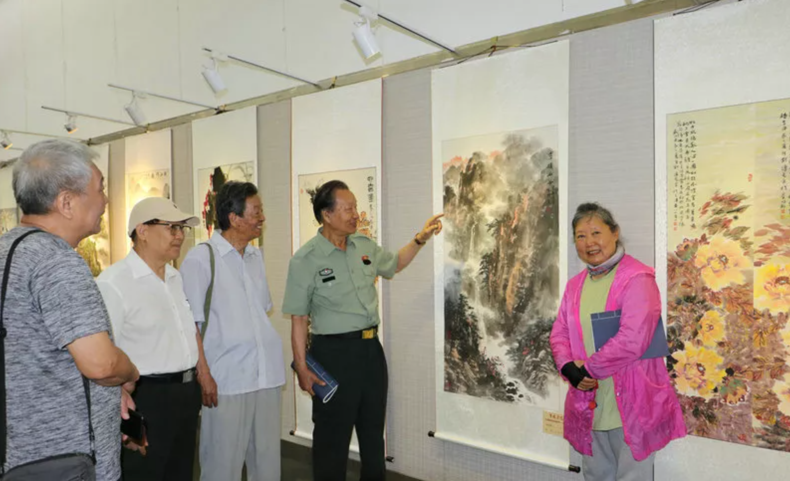 “军旅荣光”庆祝中国人民解放军建军97周年京津冀军旅书画家作品展开幕_fororder_屏幕截图 2024-07-30 160836