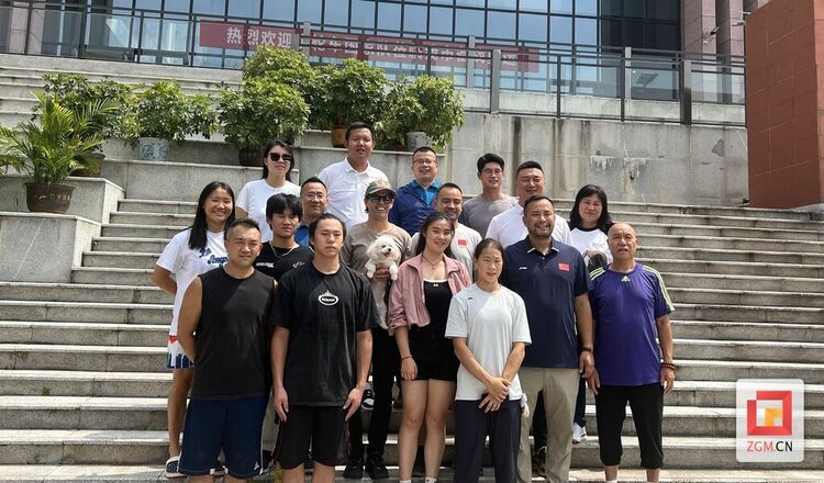 （转载）从自贡出发，征战奥运……祝贺川妹子巴黎夺金！创造中国自由式小轮车历史！